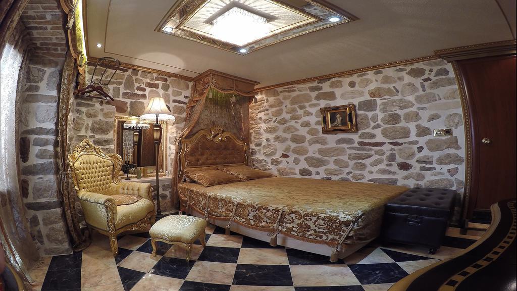 Cattaro Royale Apartment Екстериор снимка