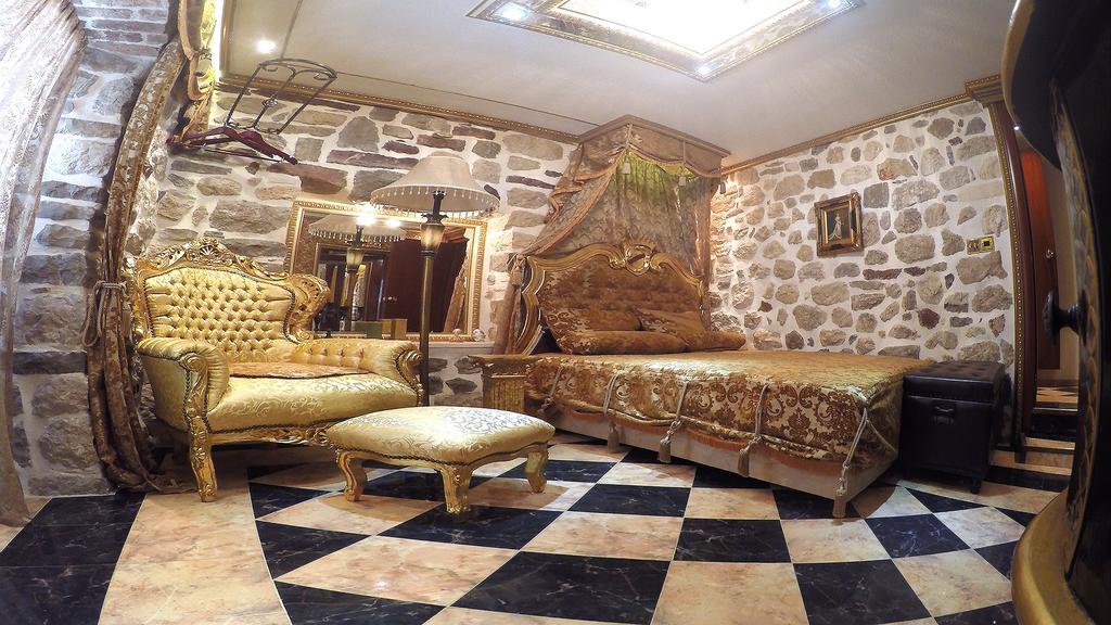 Cattaro Royale Apartment Екстериор снимка