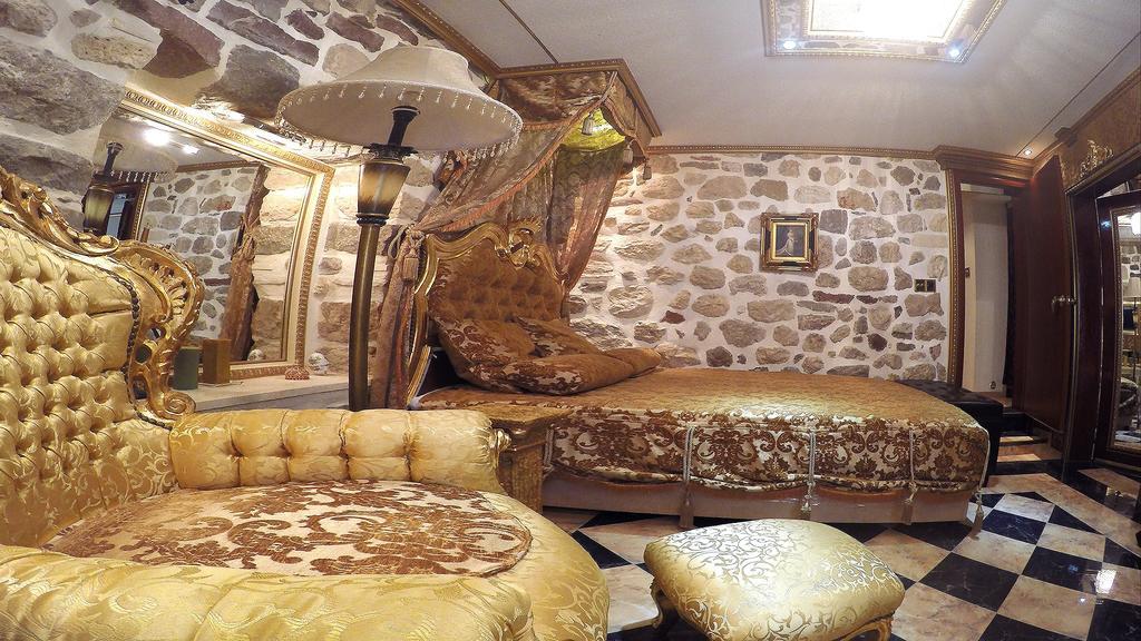 Cattaro Royale Apartment Стая снимка