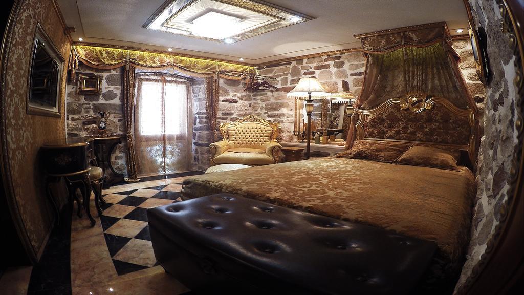 Cattaro Royale Apartment Стая снимка